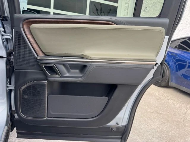 2023 Rivian R1S - Image 14 of 21
