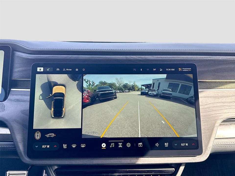 2023 Rivian R1S - Image 13 of 21
