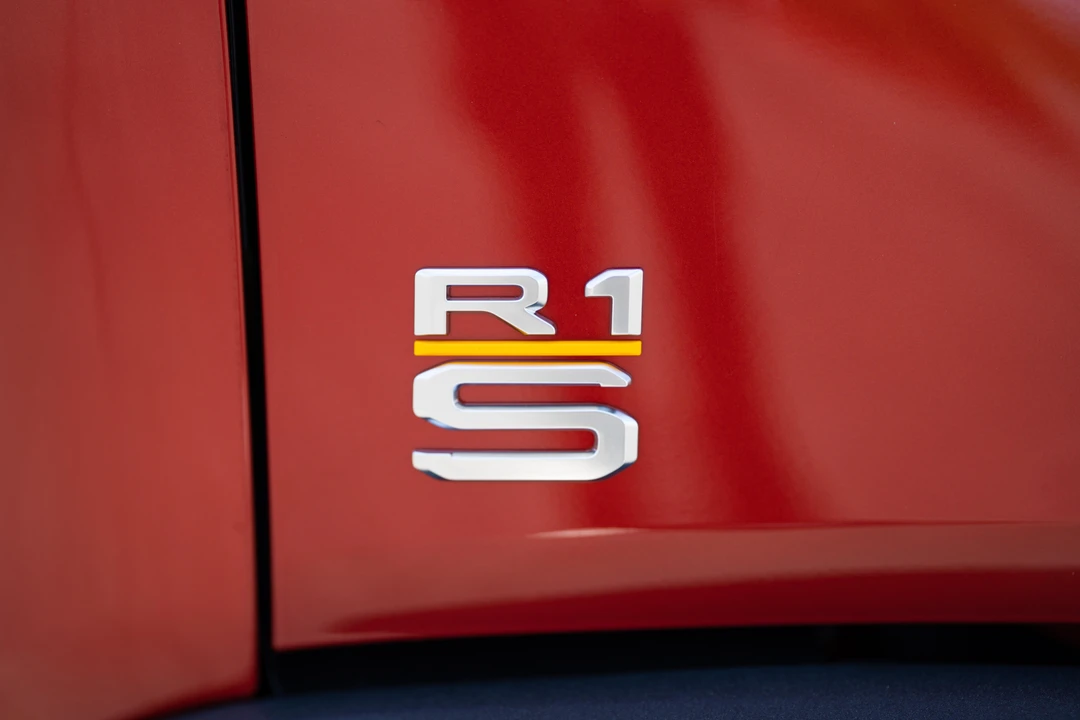 2023 Rivian R1S - Image 20 of 31