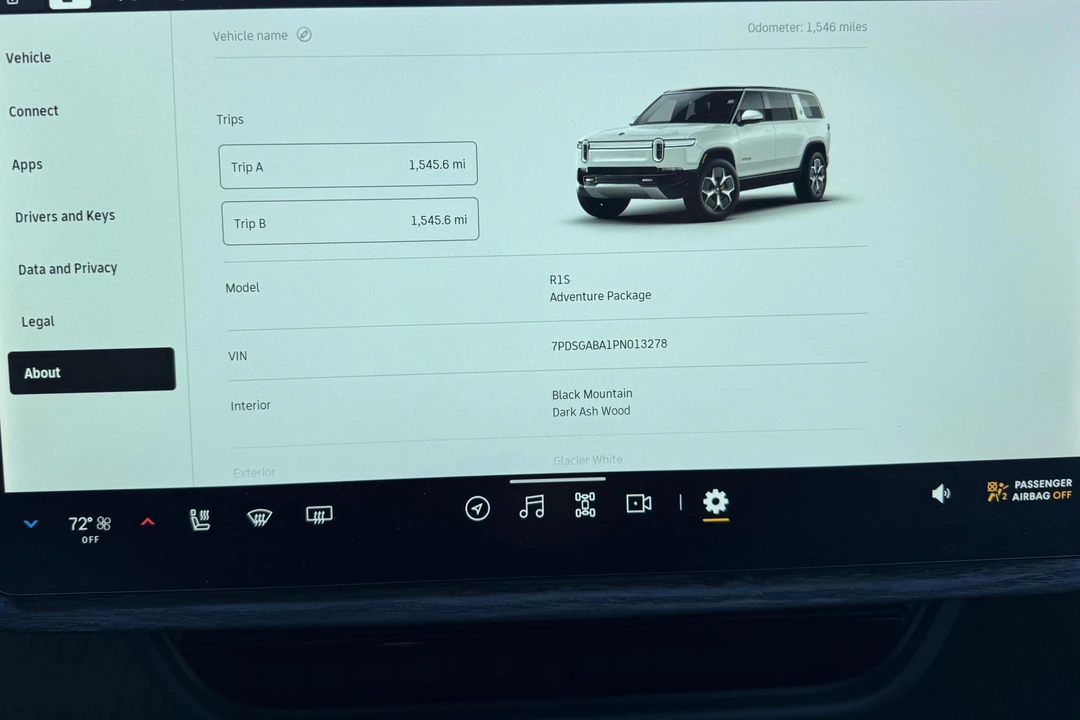 2023 Rivian R1S - Image 21 of 31