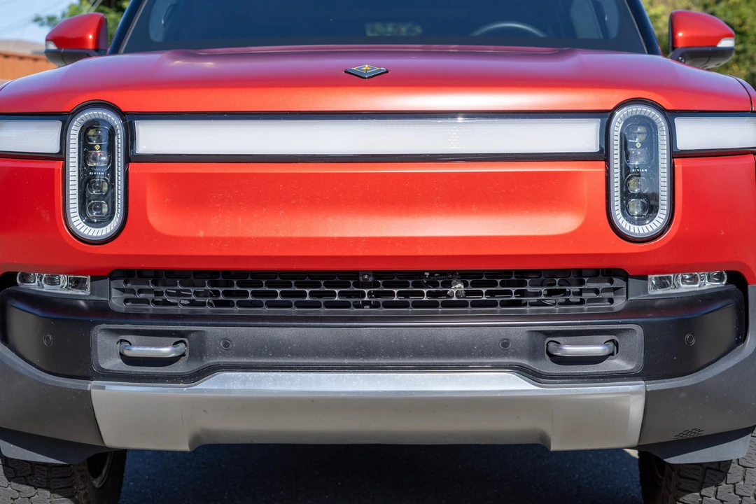 2023 Rivian R1S - Image 13 of 31