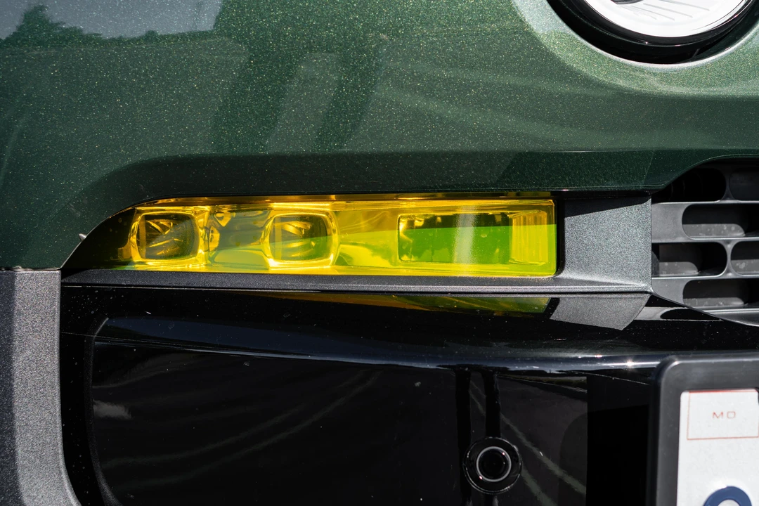 2023 Rivian R1S - Image 21 of 31