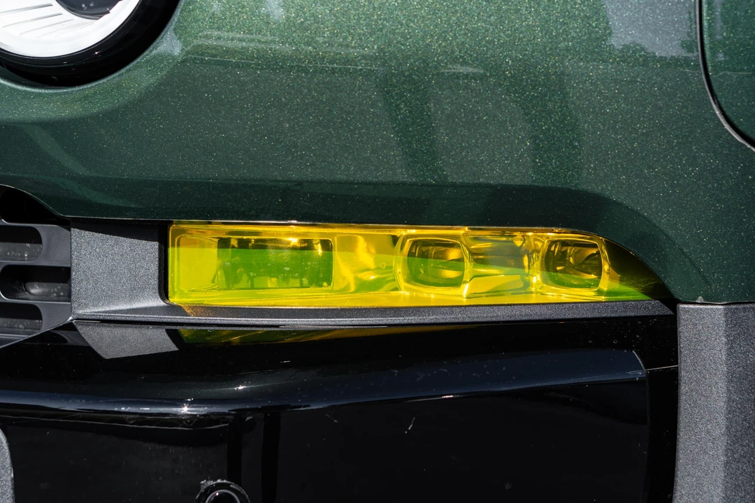 2023 Rivian R1S - Image 23 of 31