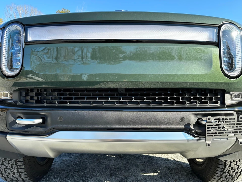 2023 Rivian R1S - Image 21 of 31