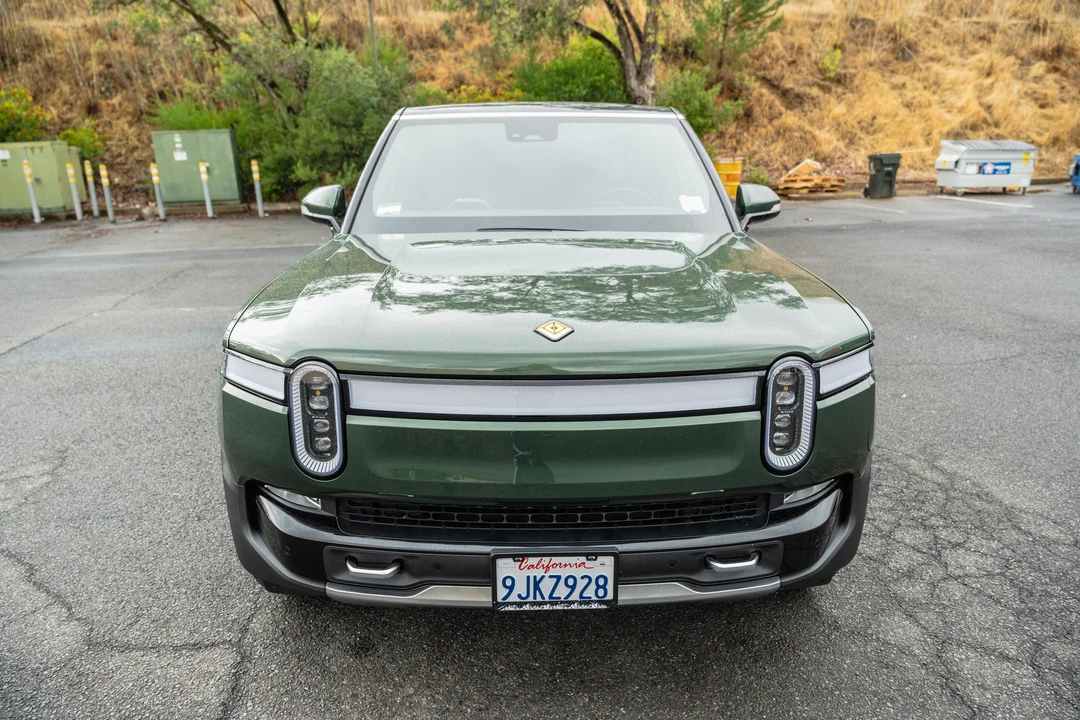 2023 Rivian R1S - Image 6 of 31