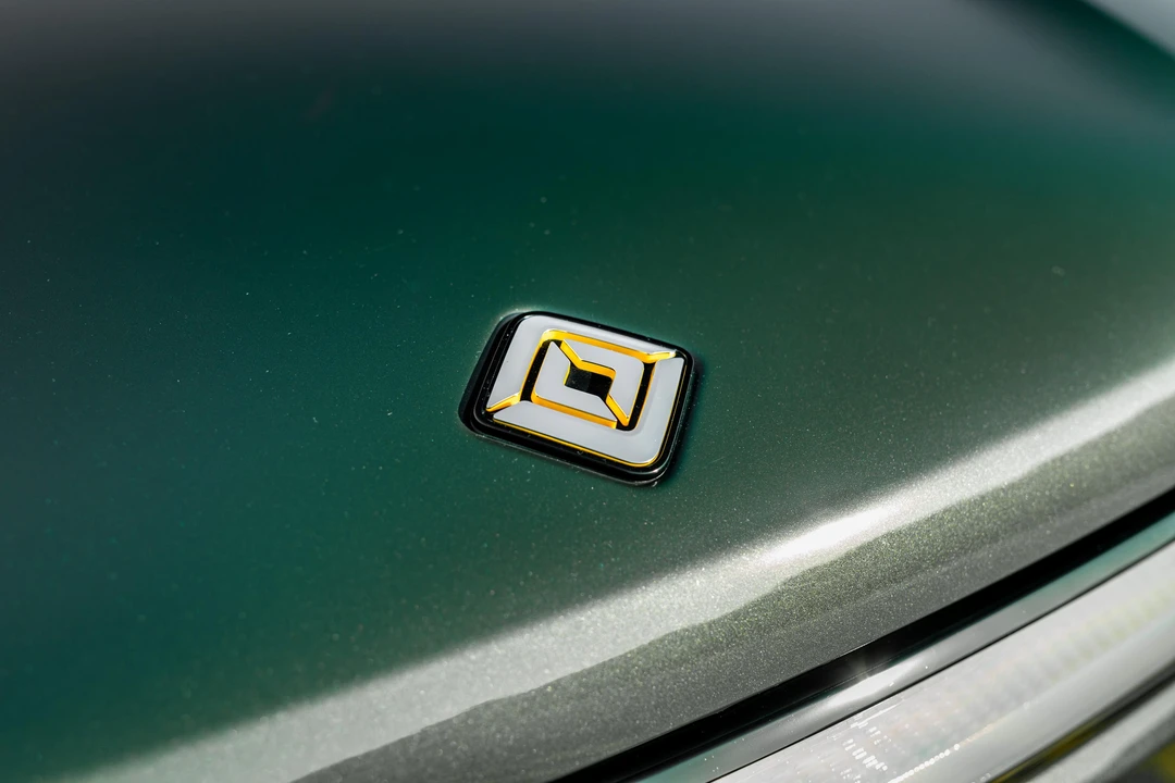 2023 Rivian R1S - Image 9 of 31