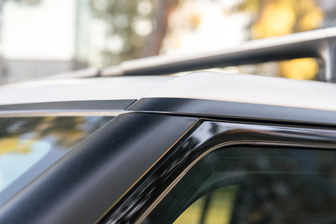 2023 Rivian R1S - Image 22 of 31