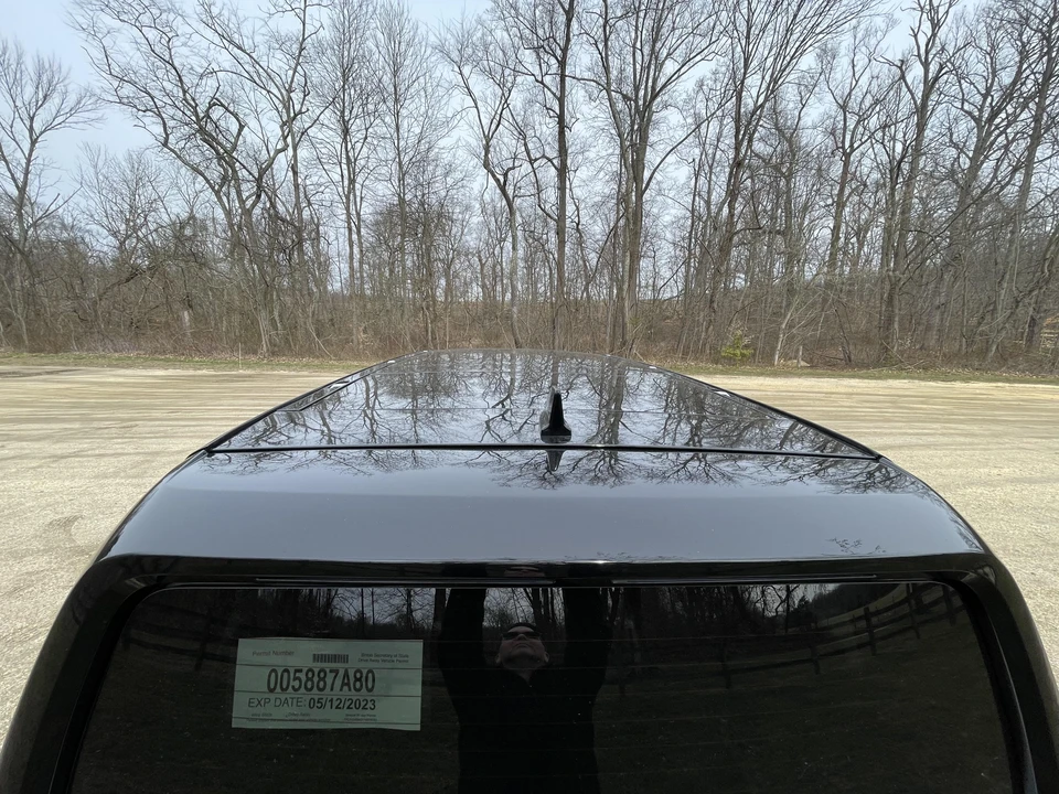 2023 Rivian R1S - Image 13 of 31