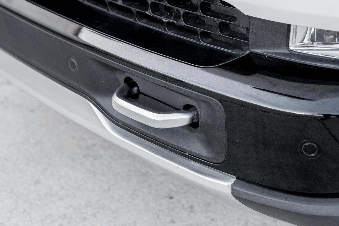 2023 Rivian R1S - Image 14 of 31