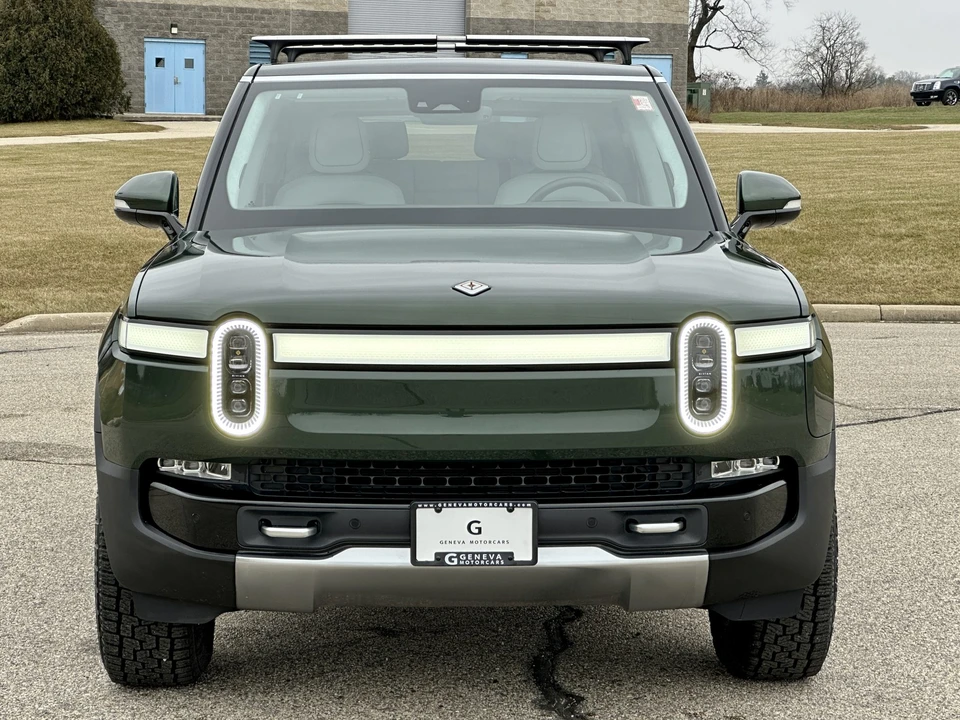 2023 Rivian R1S - Image 19 of 31
