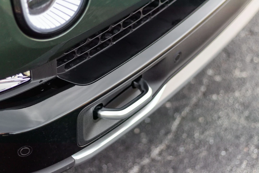 2023 Rivian R1S - Image 19 of 31
