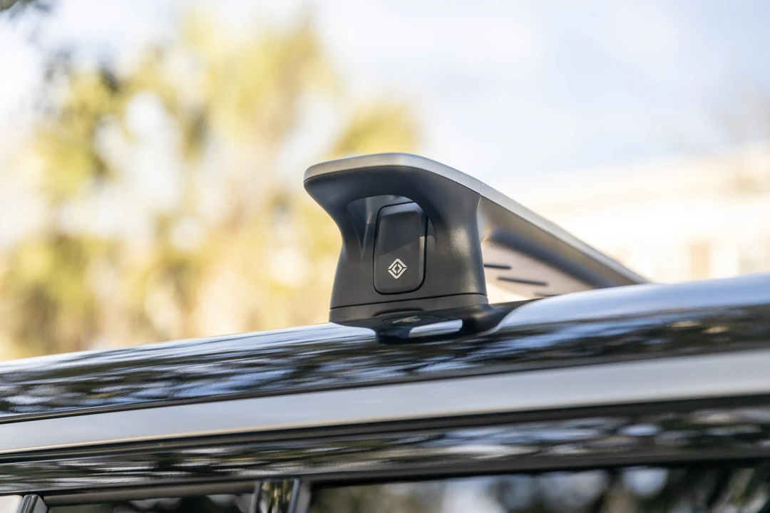 2023 Rivian R1S - Image 31 of 31
