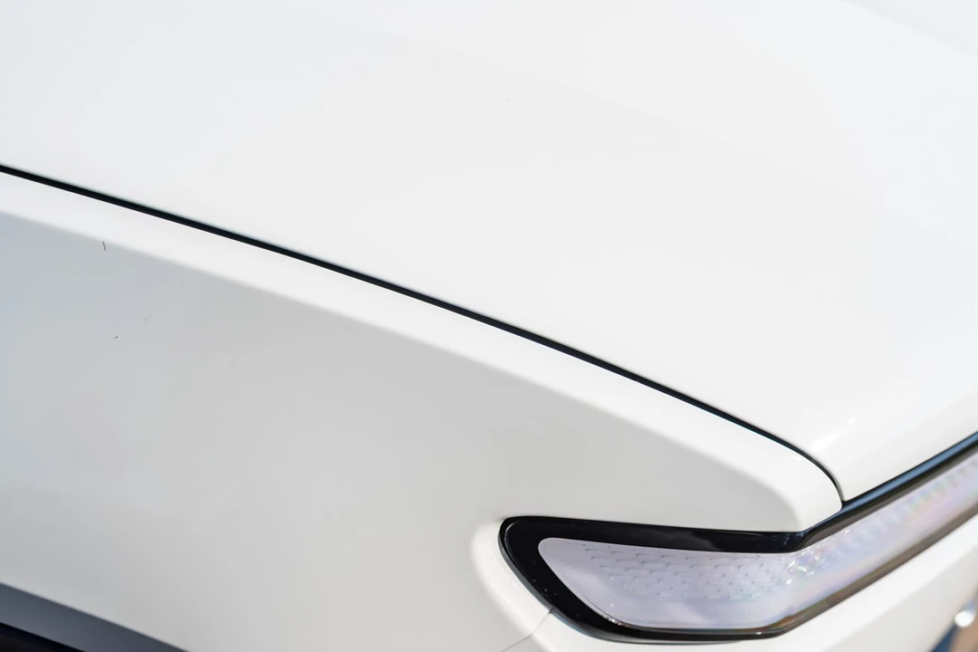 2023 Rivian R1S - Image 21 of 31