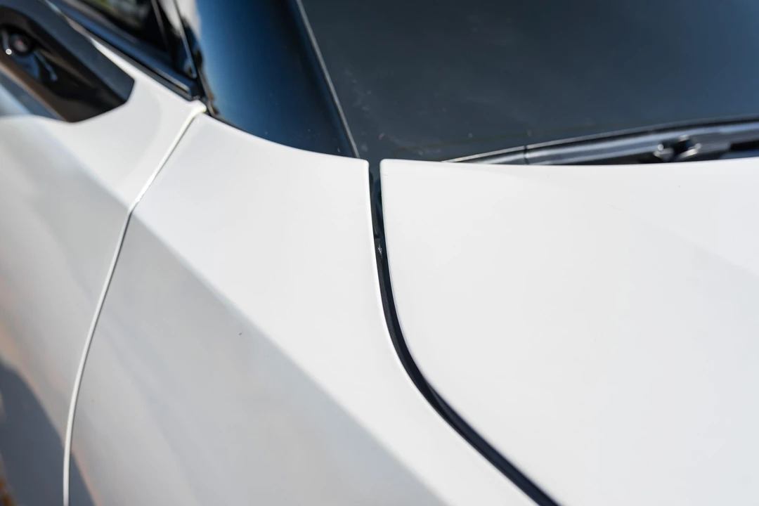 2023 Rivian R1S - Image 19 of 31