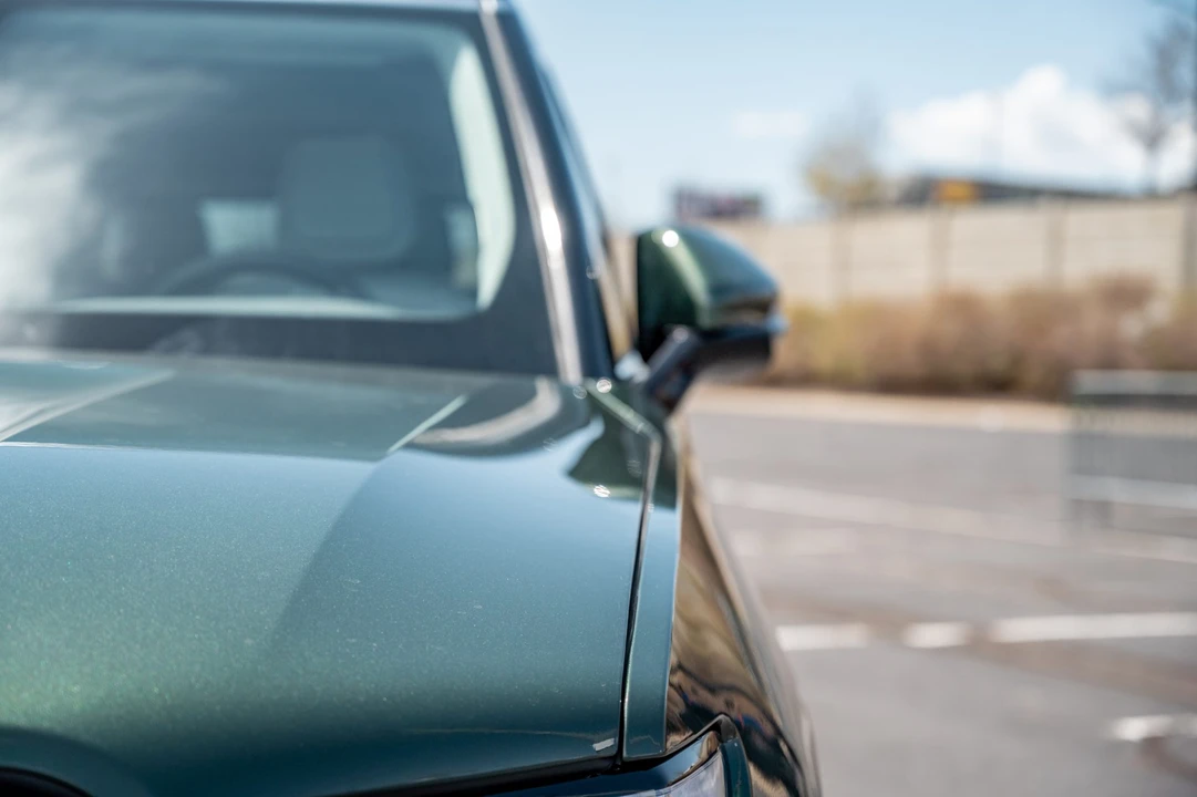 2023 Rivian R1S - Image 20 of 31