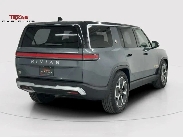 2023 Rivian R1S - Image 8 of 12