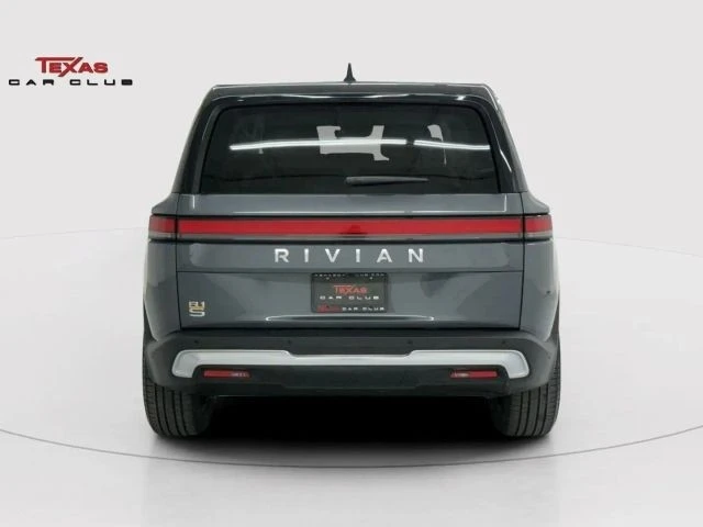 2023 Rivian R1S - Image 7 of 12