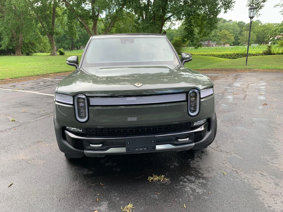 2023 Rivian R1S - Image 6 of 31