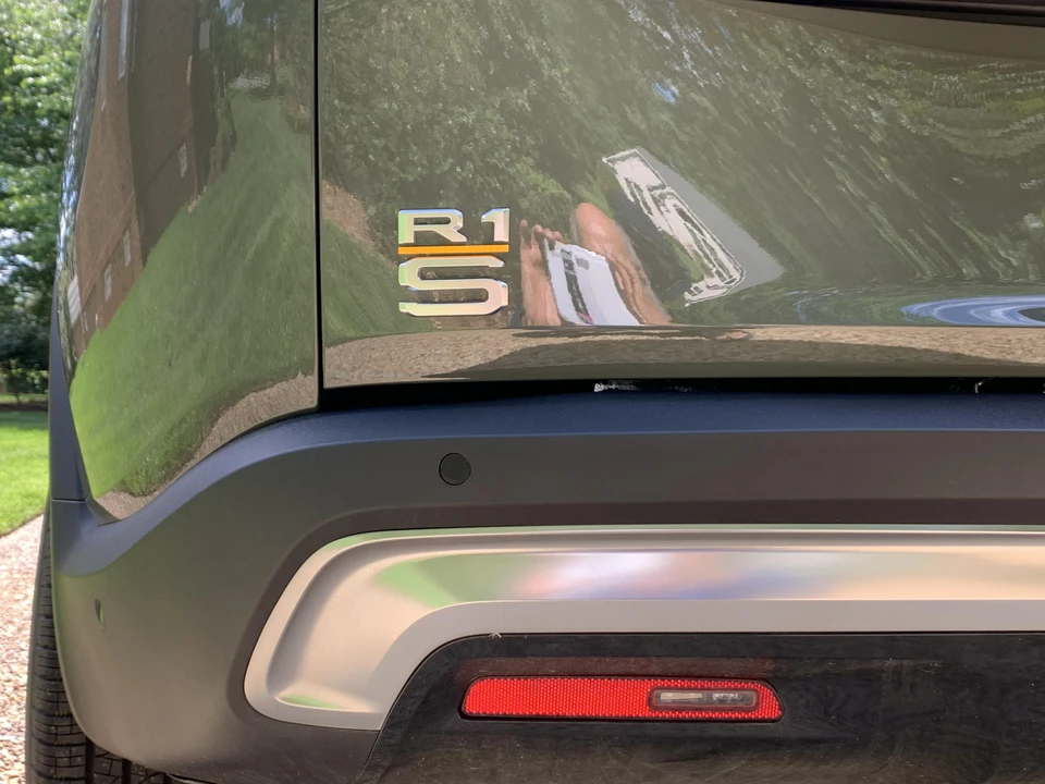 2023 Rivian R1S - Image 24 of 31