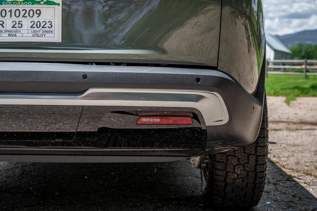 2023 Rivian R1S - Image 30 of 31