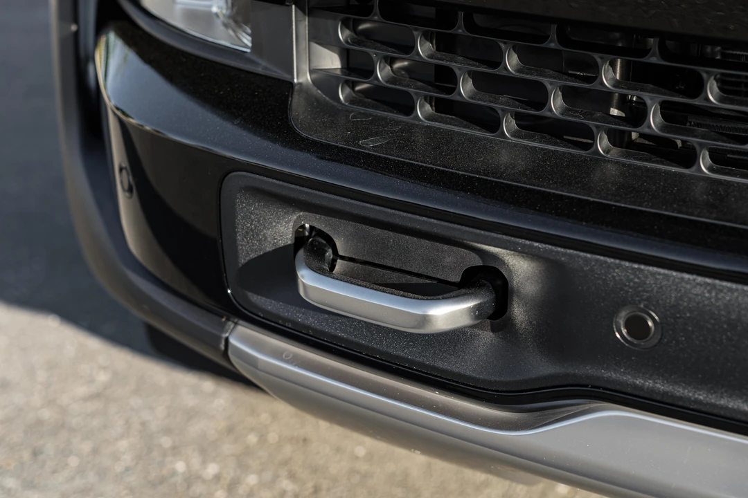 2023 Rivian R1S - Image 18 of 31