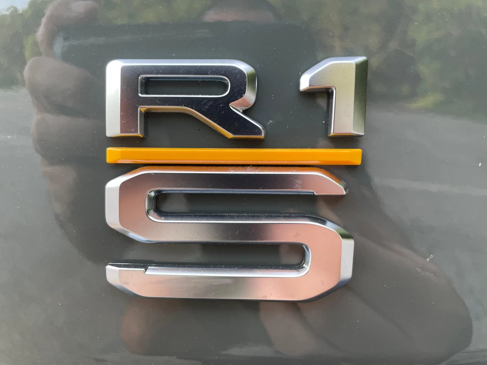 2023 Rivian R1S - Image 15 of 31