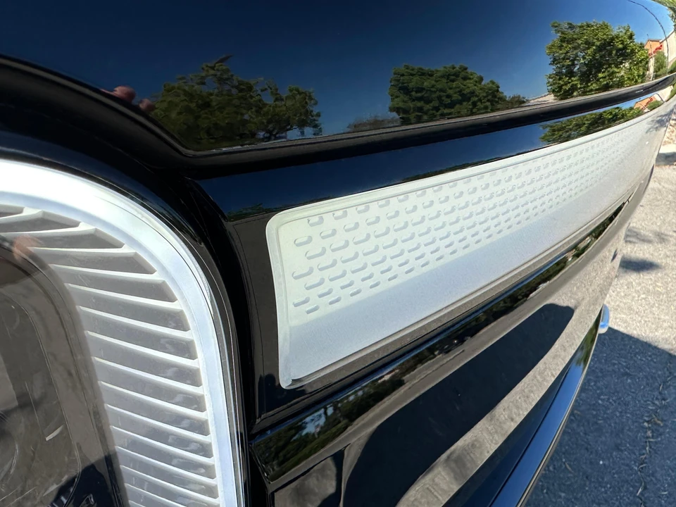 2023 Rivian R1S - Image 20 of 31
