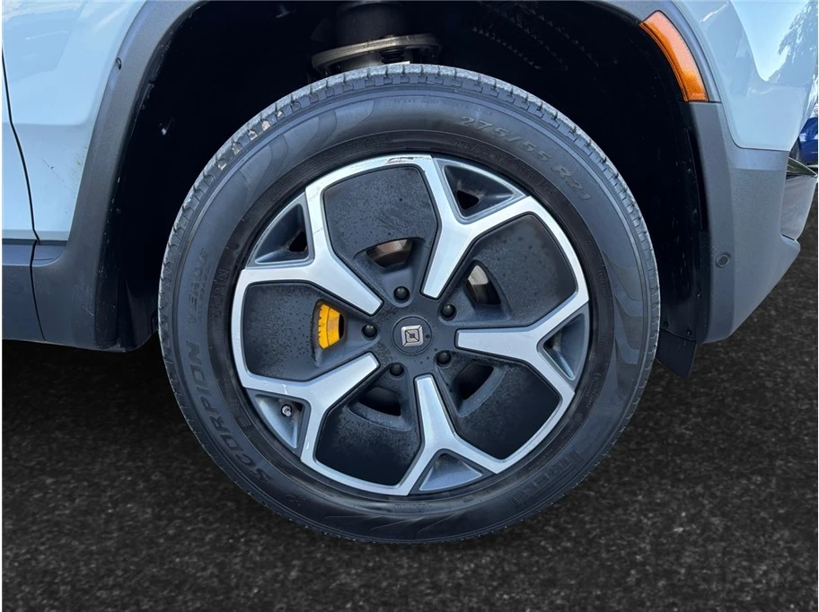 2023 Rivian R1T - Image 13 of 21