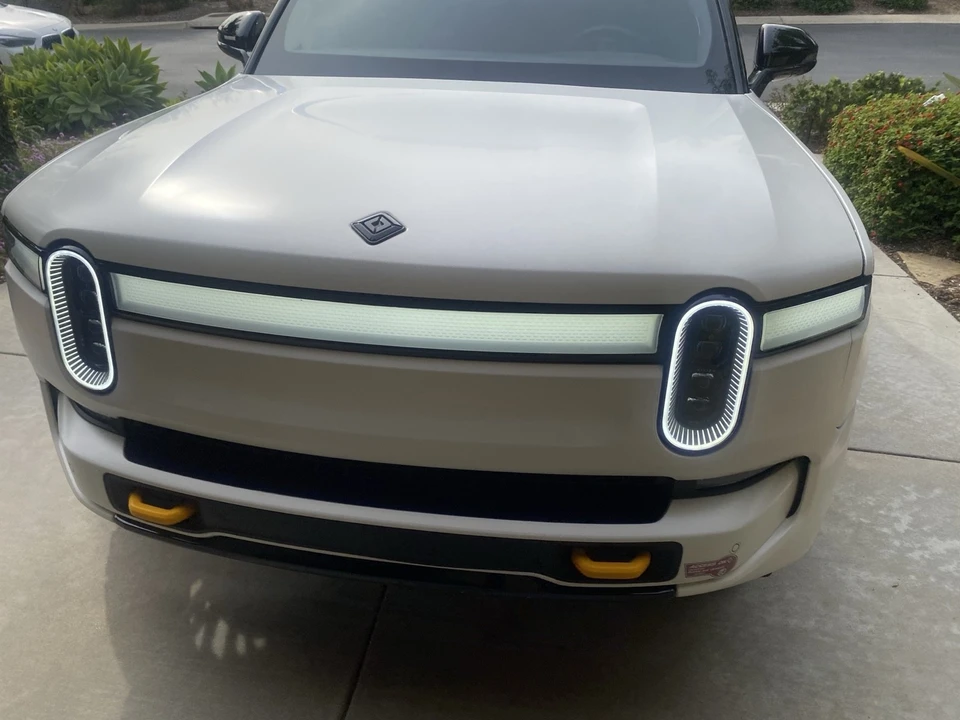 2023 Rivian R1T - Image 19 of 21