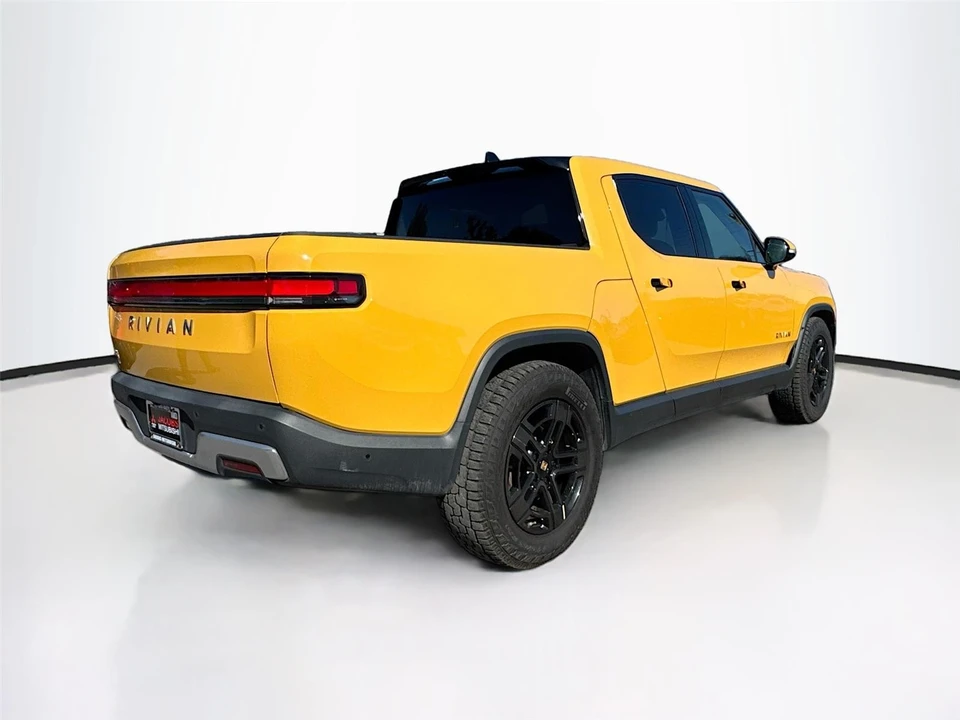 2023 Rivian R1T - Image 11 of 14