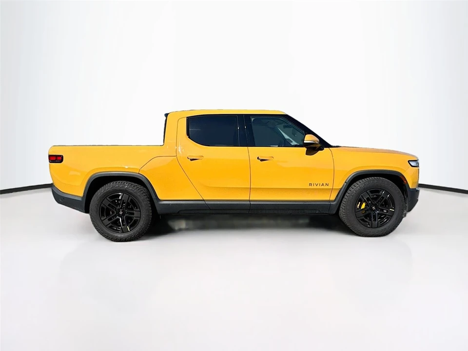 2023 Rivian R1T - Image 12 of 14