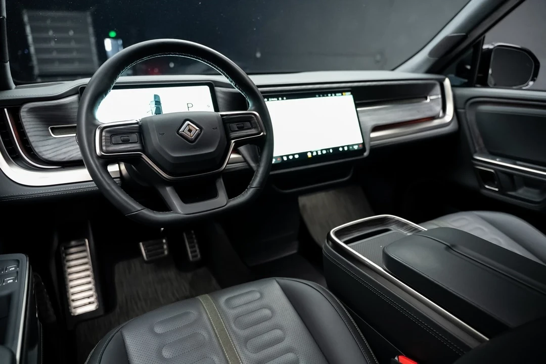 2023 Rivian R1T - Image 2 of 12