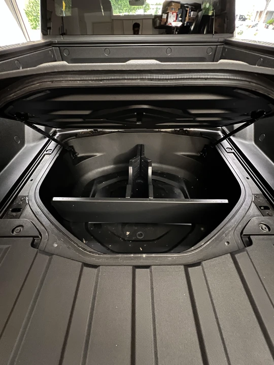 2023 Rivian R1T - Image 29 of 31