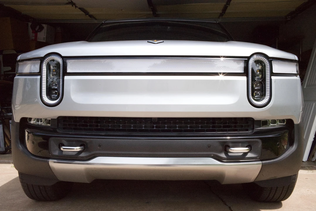 2023 Rivian R1T - Image 19 of 31