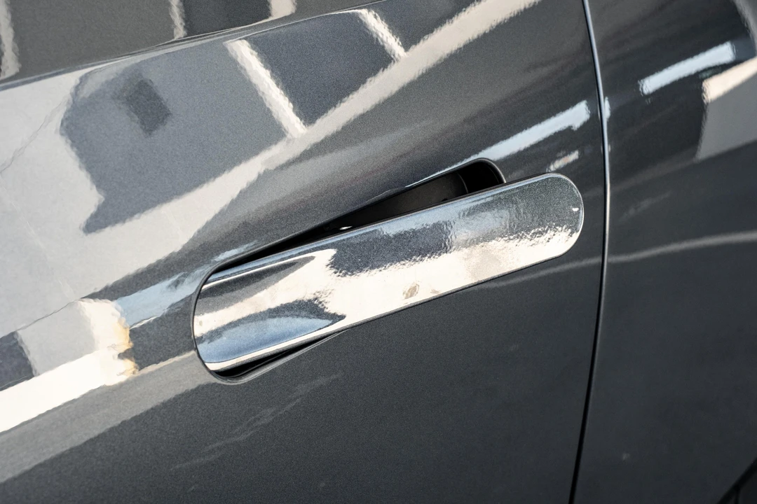 2023 Rivian R1T - Image 15 of 31