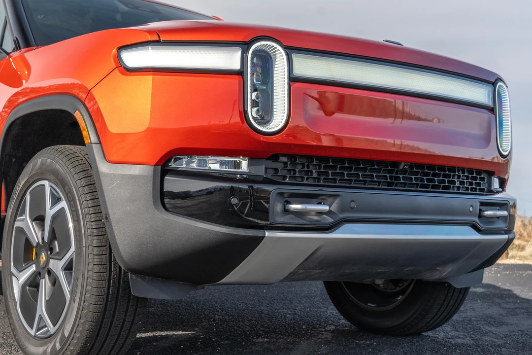 2023 Rivian R1T - Image 10 of 31