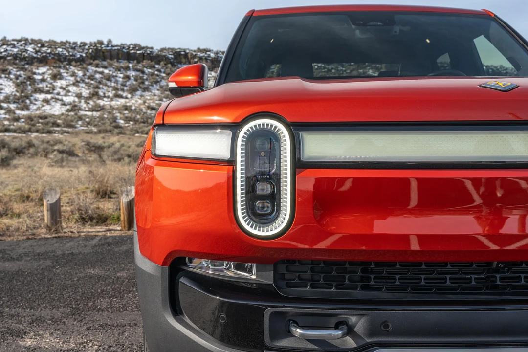 2023 Rivian R1T - Image 11 of 31