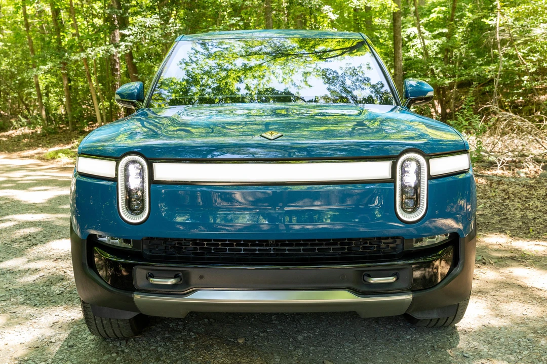 2023 Rivian R1T - Image 7 of 31