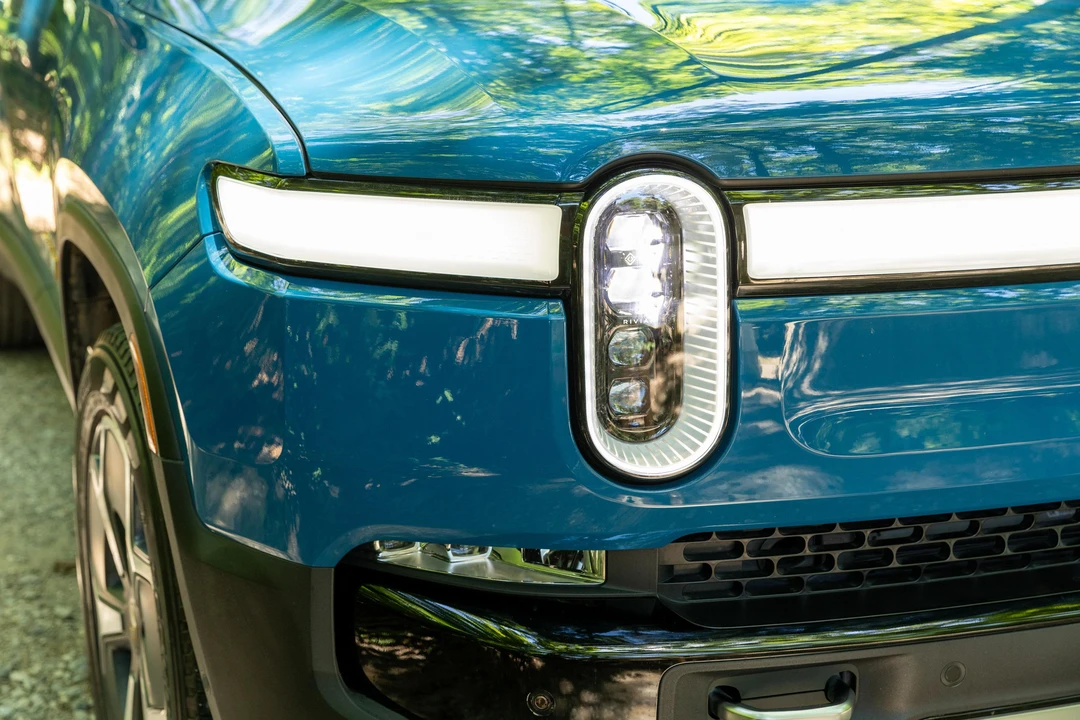 2023 Rivian R1T - Image 26 of 31