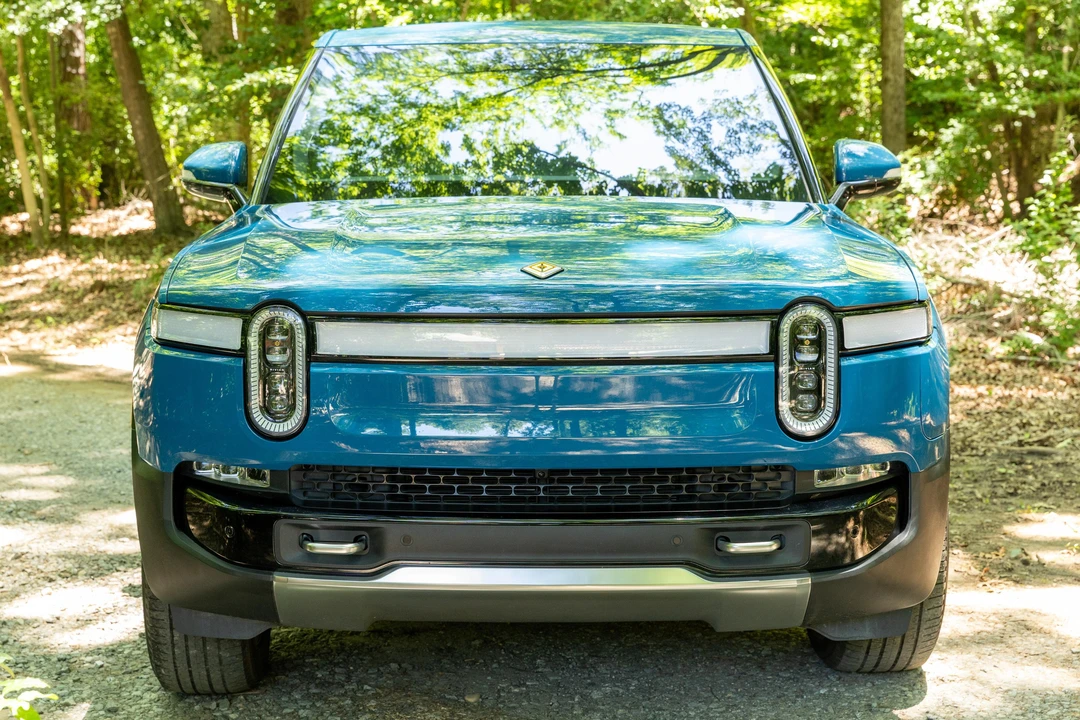 2023 Rivian R1T - Image 6 of 31