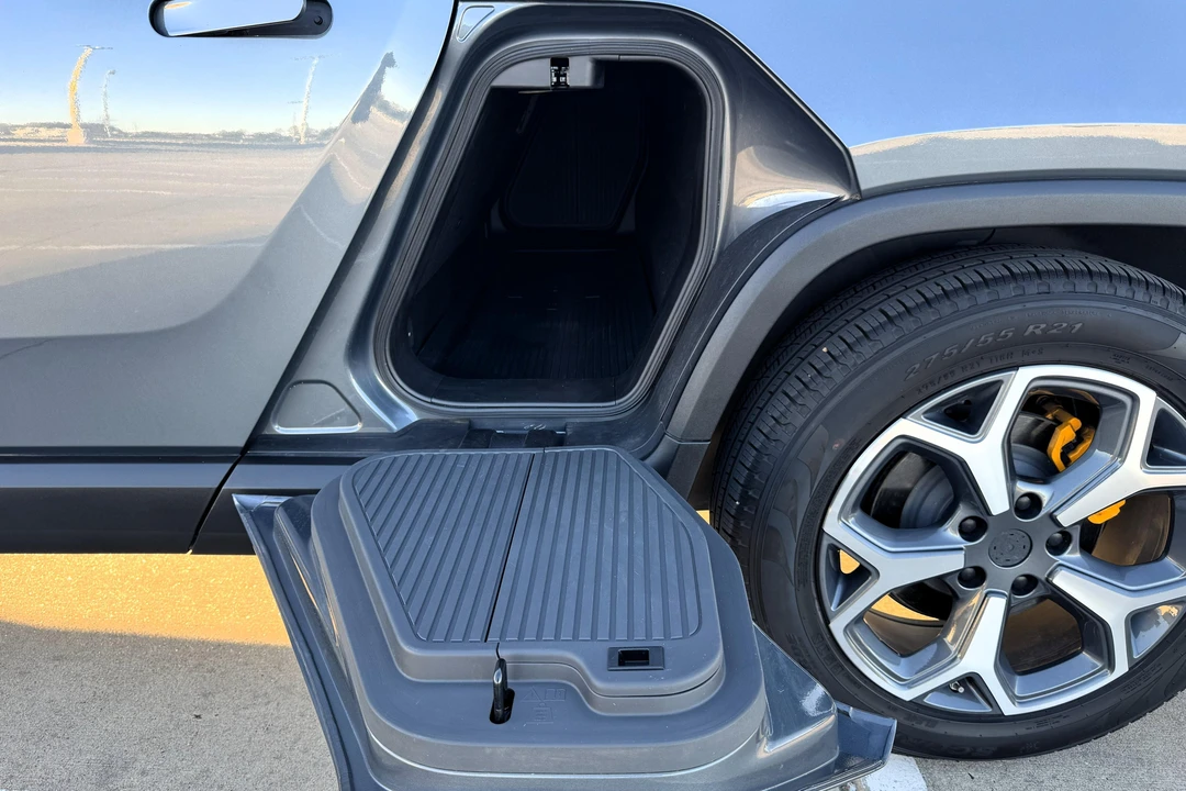 2023 Rivian R1T - Image 20 of 31