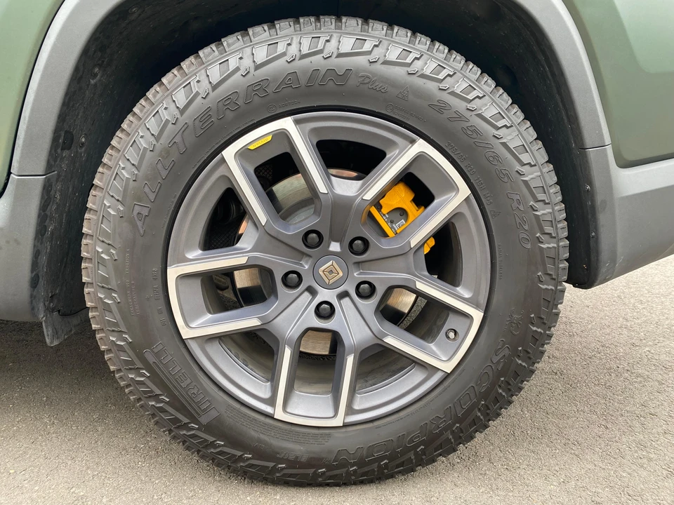 2023 Rivian R1T - Image 29 of 31