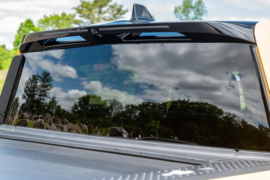 2023 Rivian R1T - Image 28 of 31