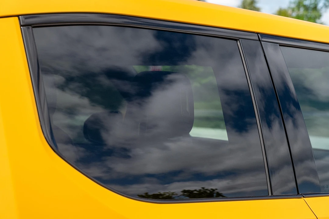 2023 Rivian R1T - Image 29 of 31