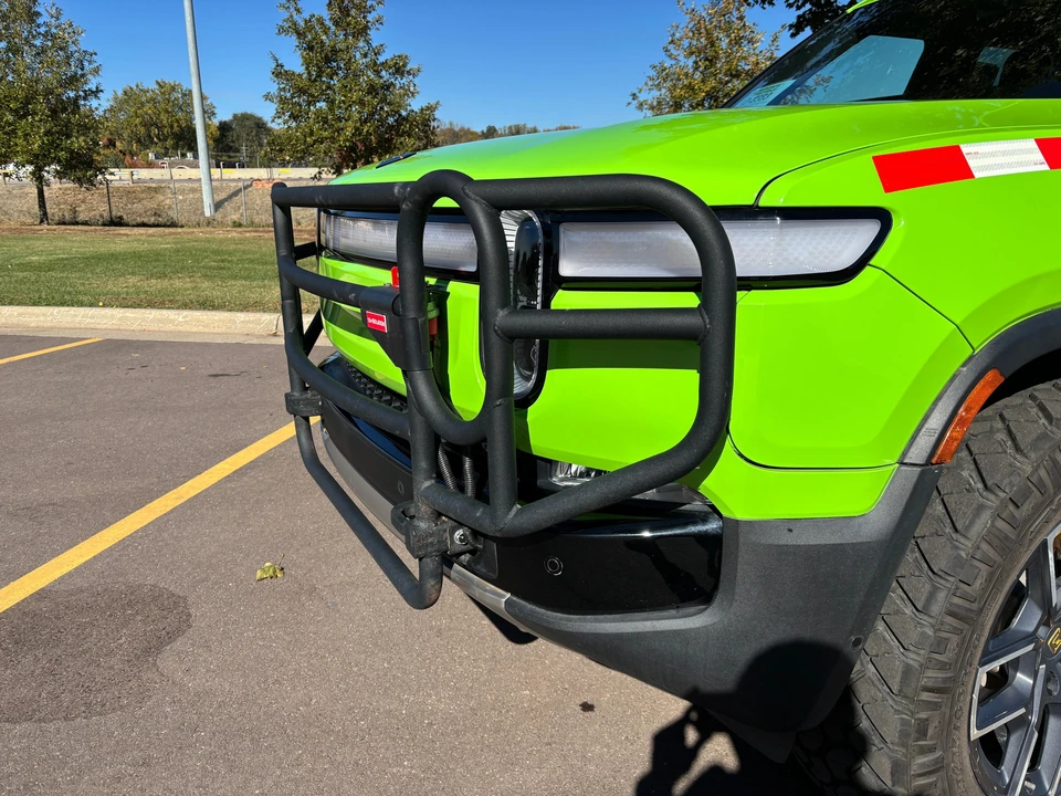 2023 Rivian R1T - Image 24 of 31