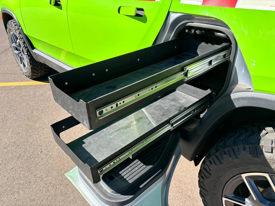 2023 Rivian R1T - Image 26 of 31