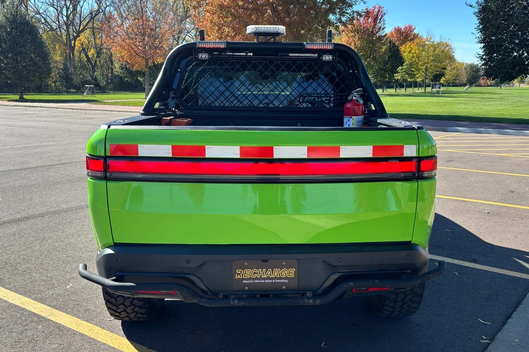 2023 Rivian R1T - Image 5 of 31