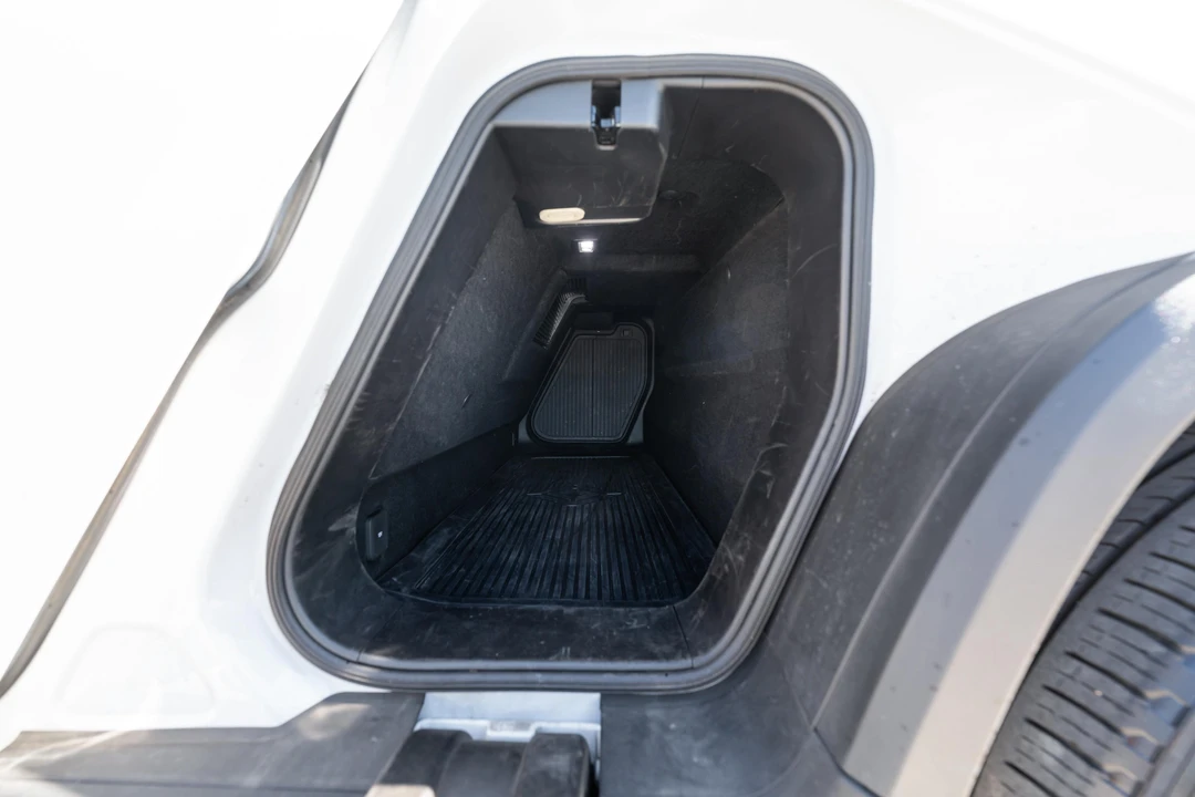 2023 Rivian R1T - Image 19 of 31