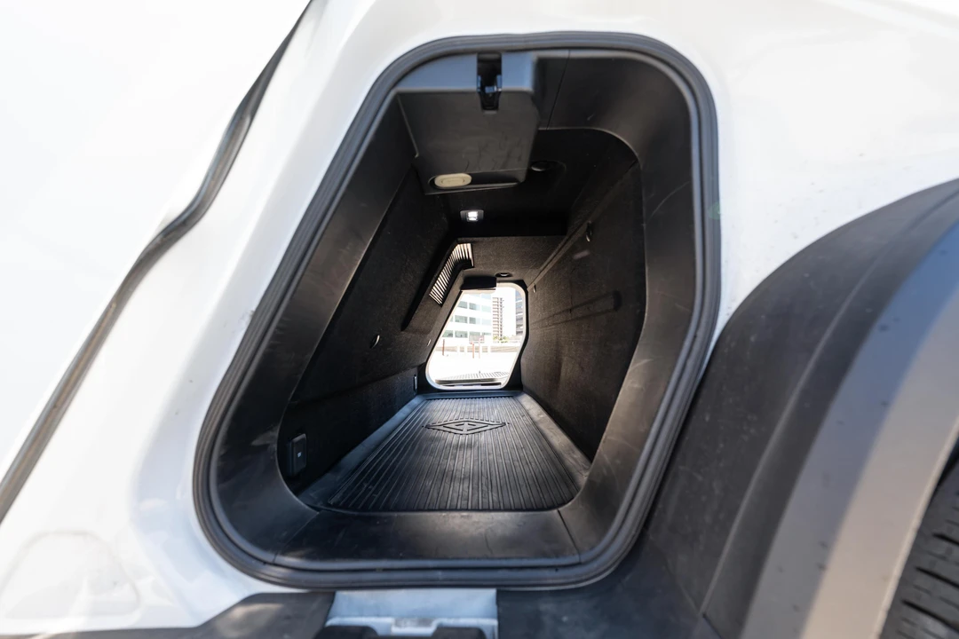2023 Rivian R1T - Image 20 of 31