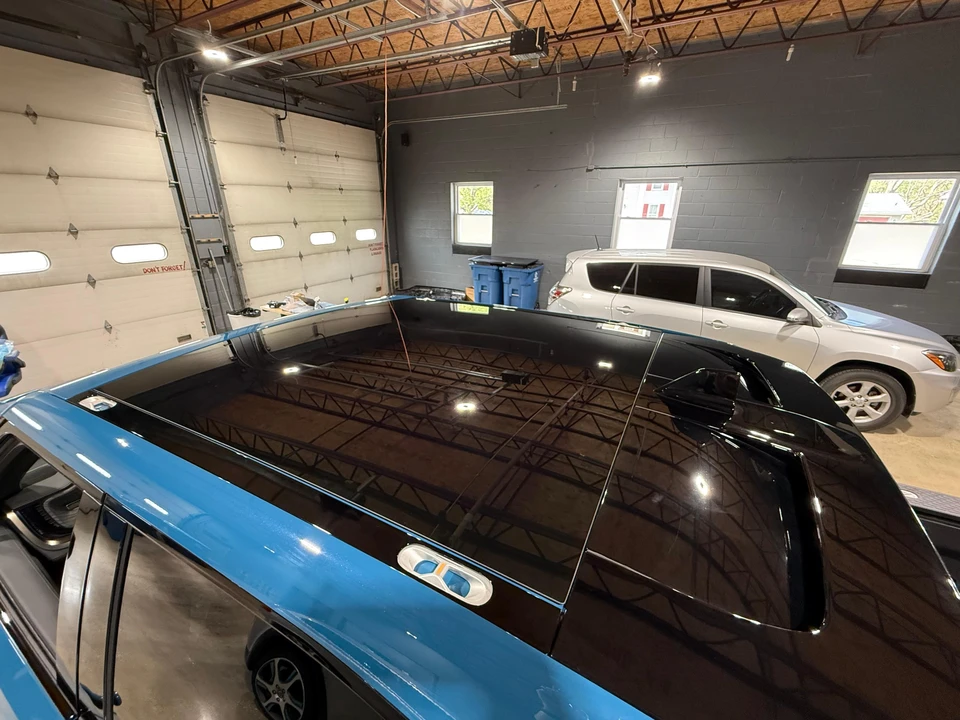 2023 Rivian R1T - Image 21 of 31